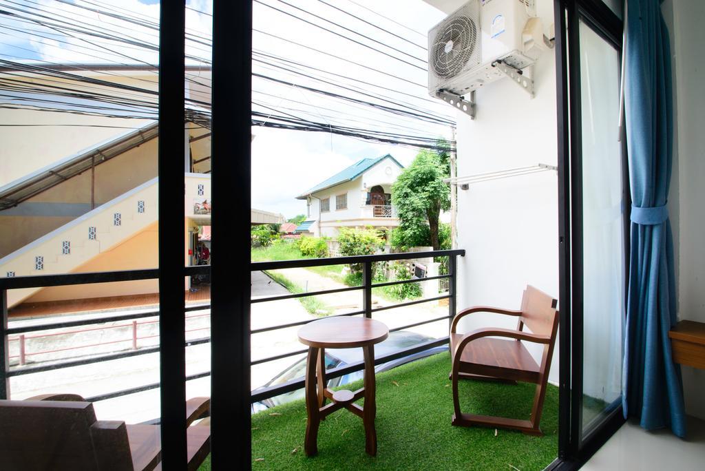 Ocean12 Chic Hotel Phuket Exterior foto